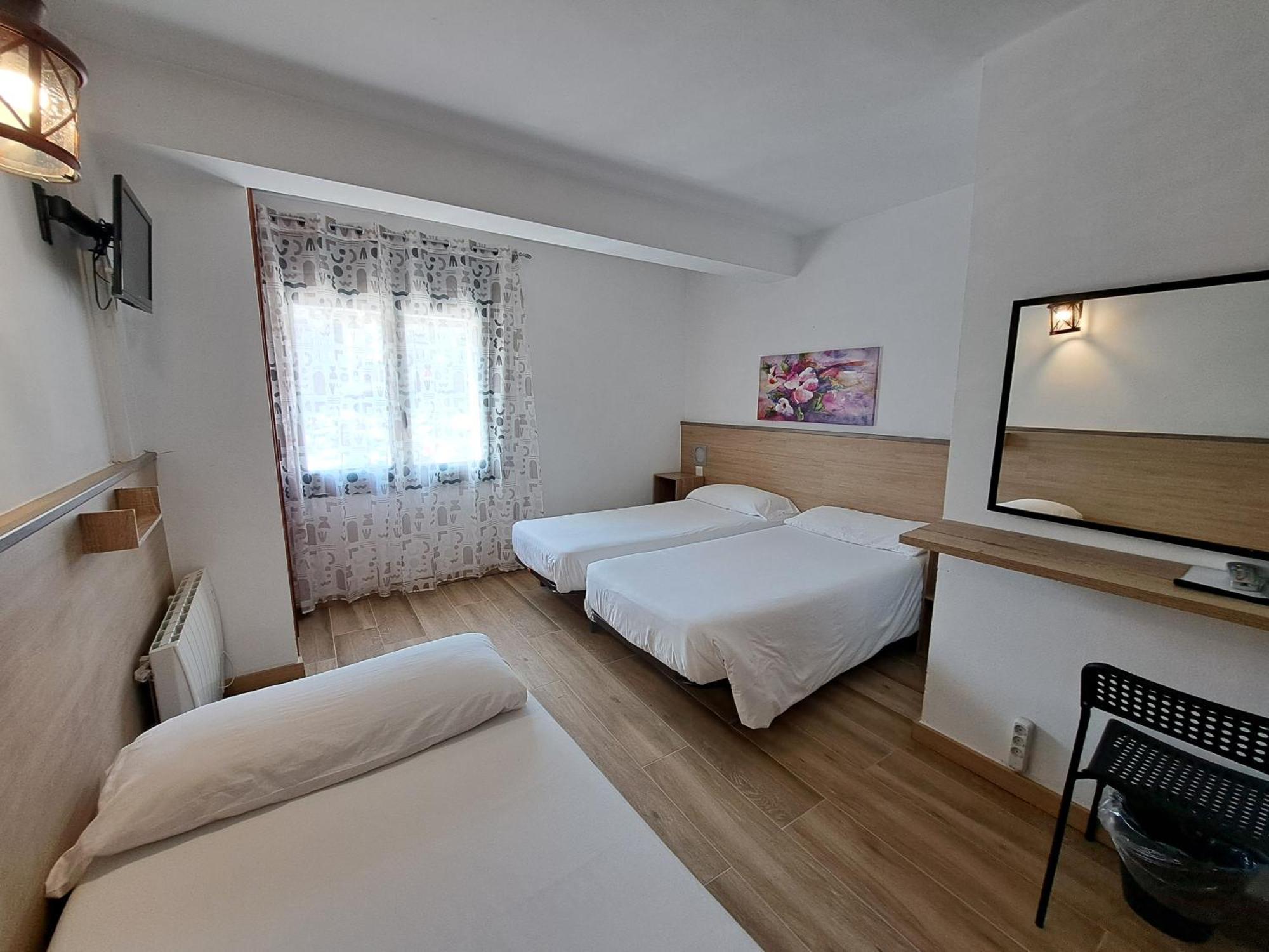 Hotel Avanti Pas De La Casa Exteriör bild