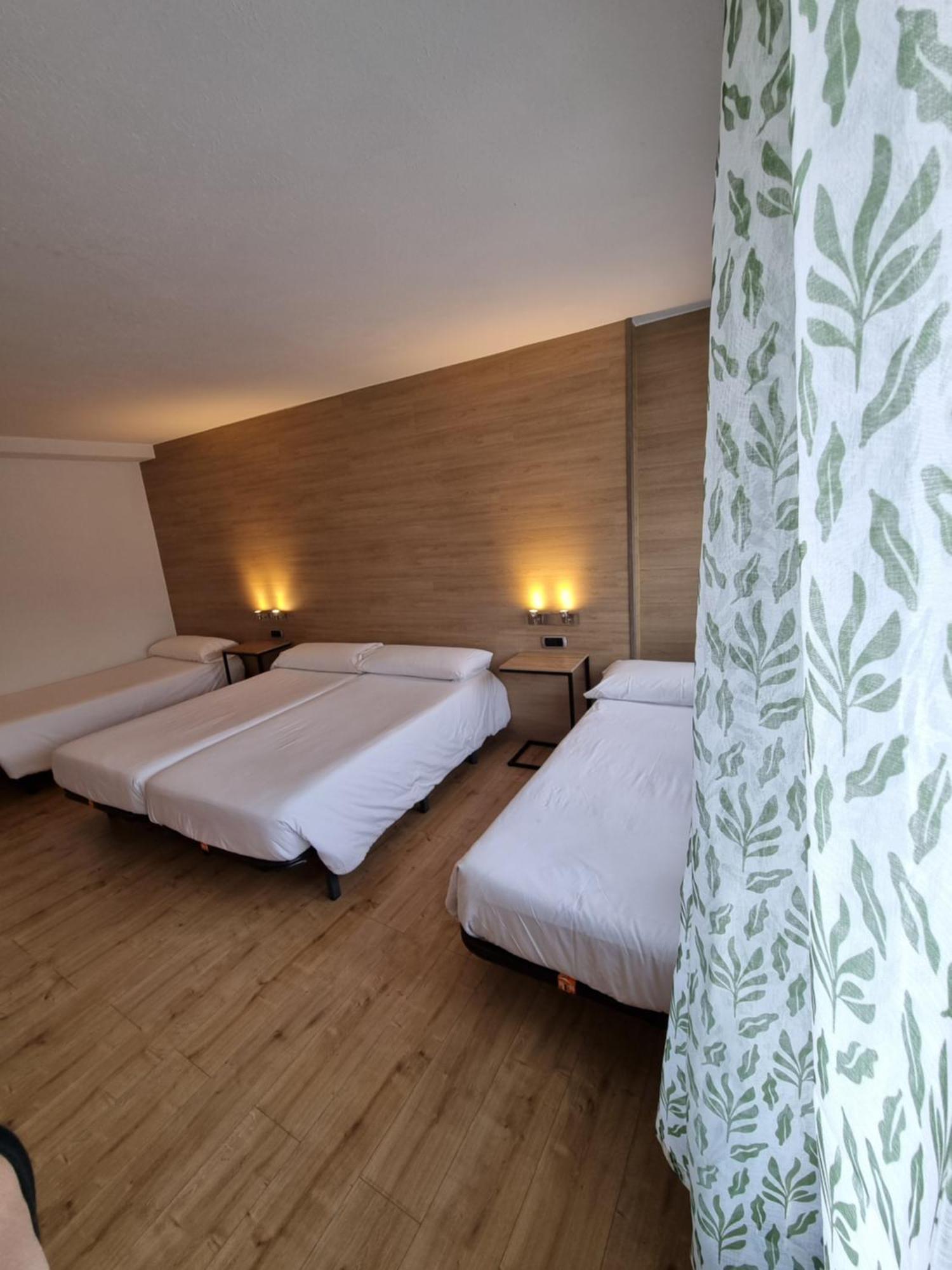 Hotel Avanti Pas De La Casa Exteriör bild