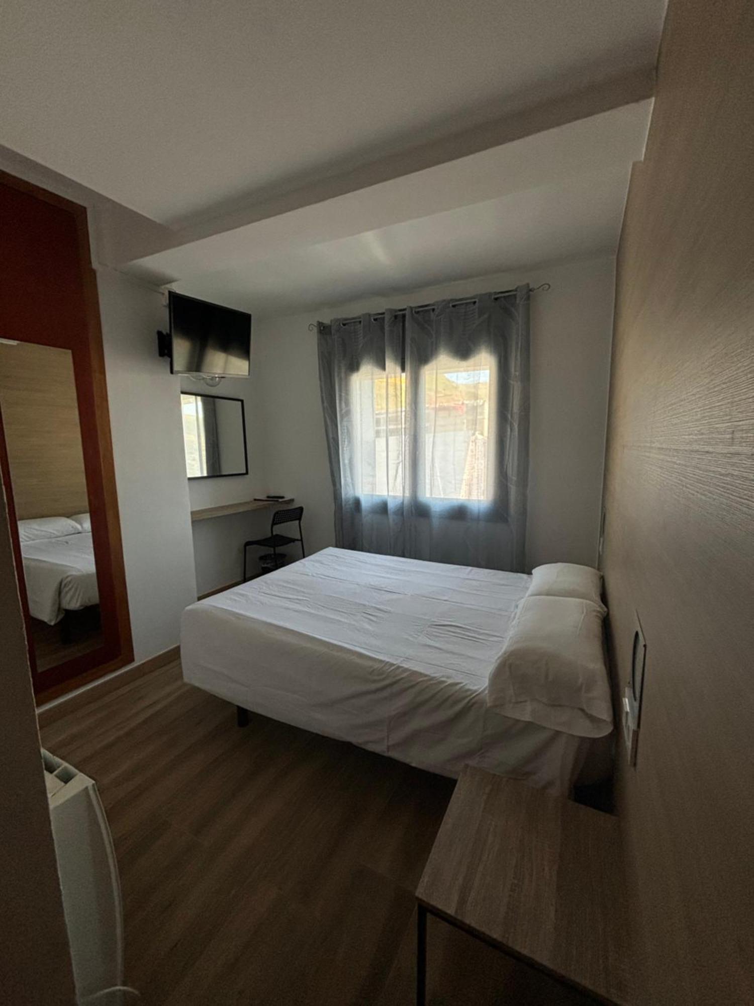 Hotel Avanti Pas De La Casa Exteriör bild