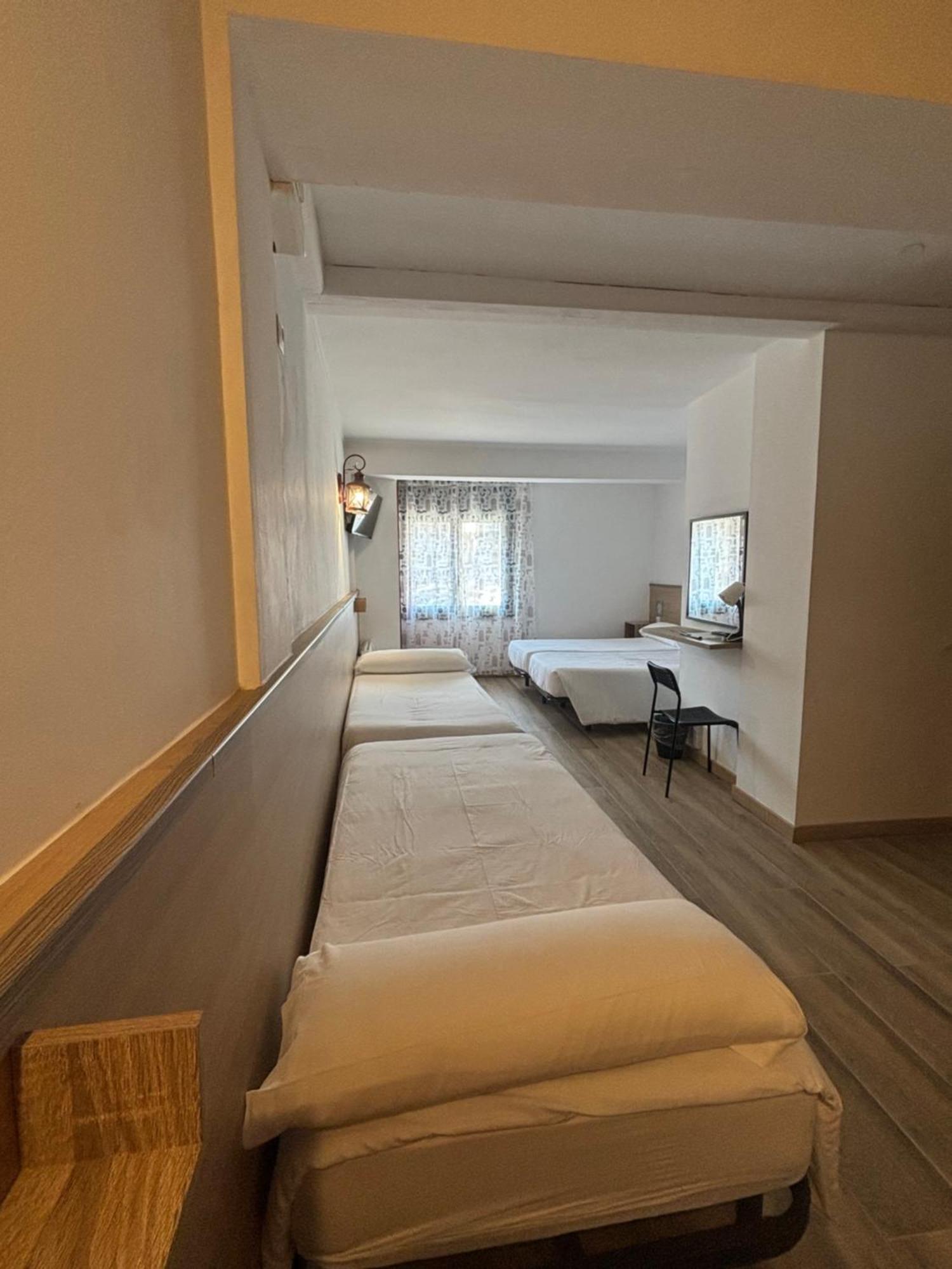 Hotel Avanti Pas De La Casa Exteriör bild
