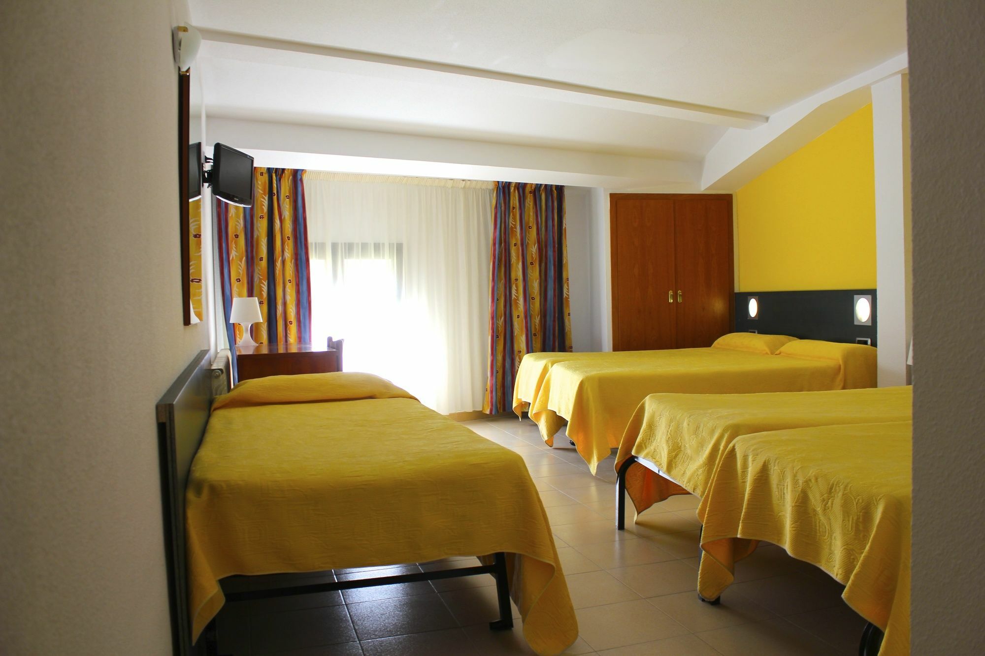 Hotel Avanti Pas De La Casa Exteriör bild